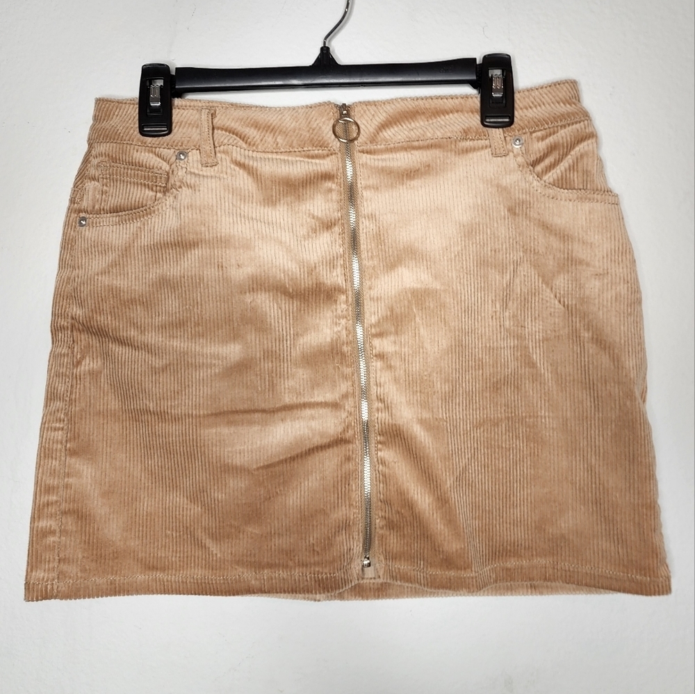 Love Tree Corduroy Tan Mini Skirt Front Zipper Size Large